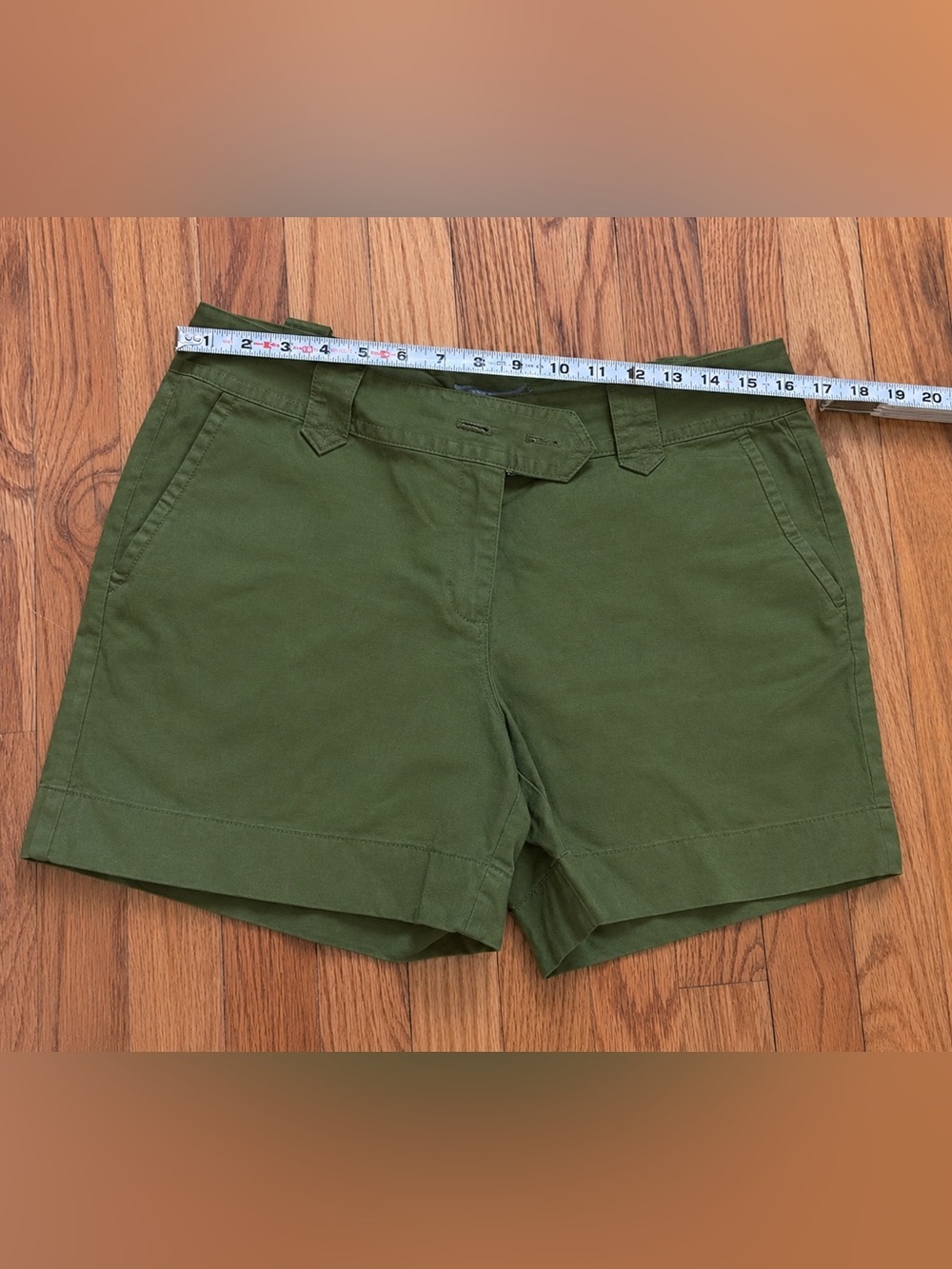 Ann Taylor Signature Fit Olive Green 100% Cotton Chino Shorts Women’s Size 10 - Picture 4 of 6